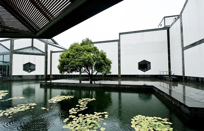 中国财政收入十强：重庆天津还是负增长，苏州反超杭州